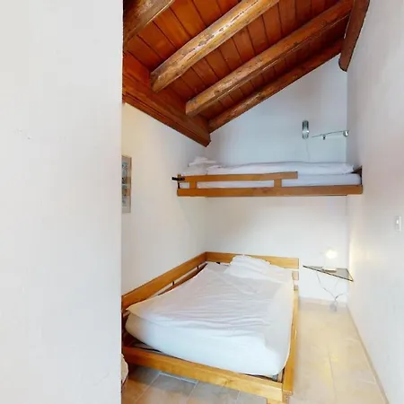 Abitaziun Merla - Chamues-ch לה פונט-שמוס-סאז'