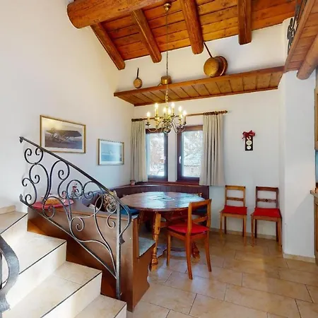 Abitaziun Merla - Chamues-ch *